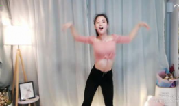 美女热舞短视频,短视频引爆视觉盛宴